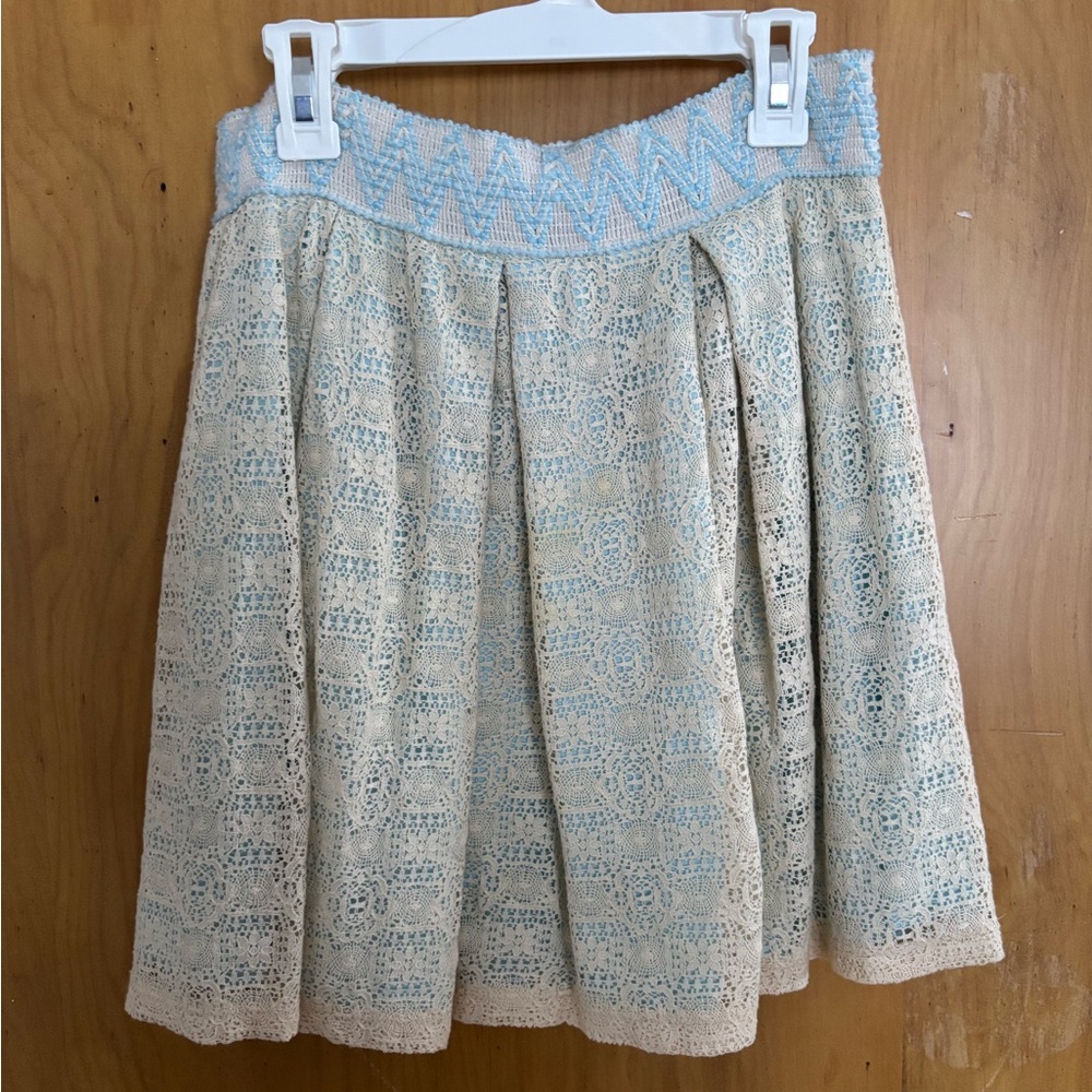 Francesca's Collections Cream and Blue Lace A-Line Skirt